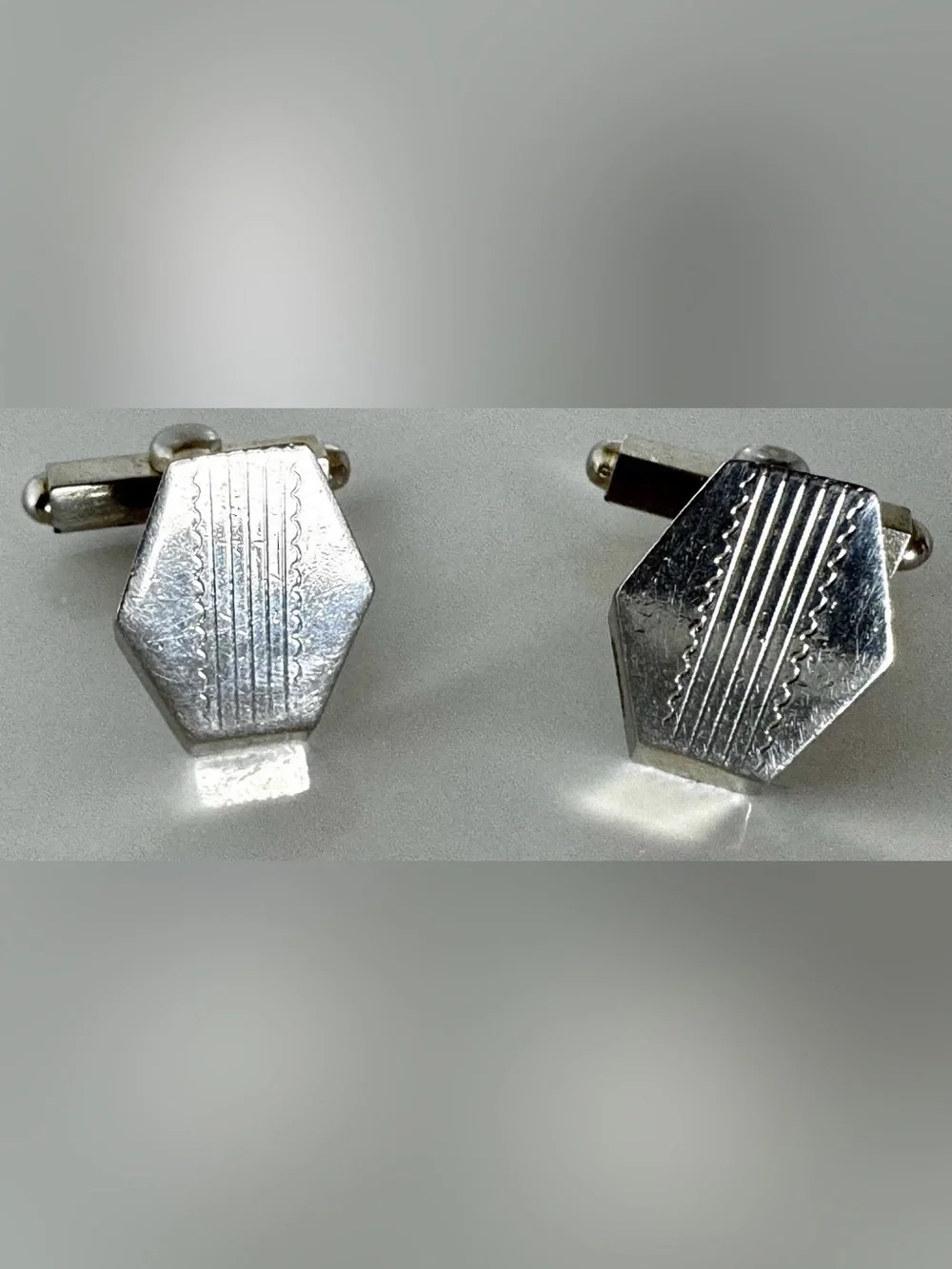 Silver Hexagon Men's Cufflinks - Classic Geometric Design #1712